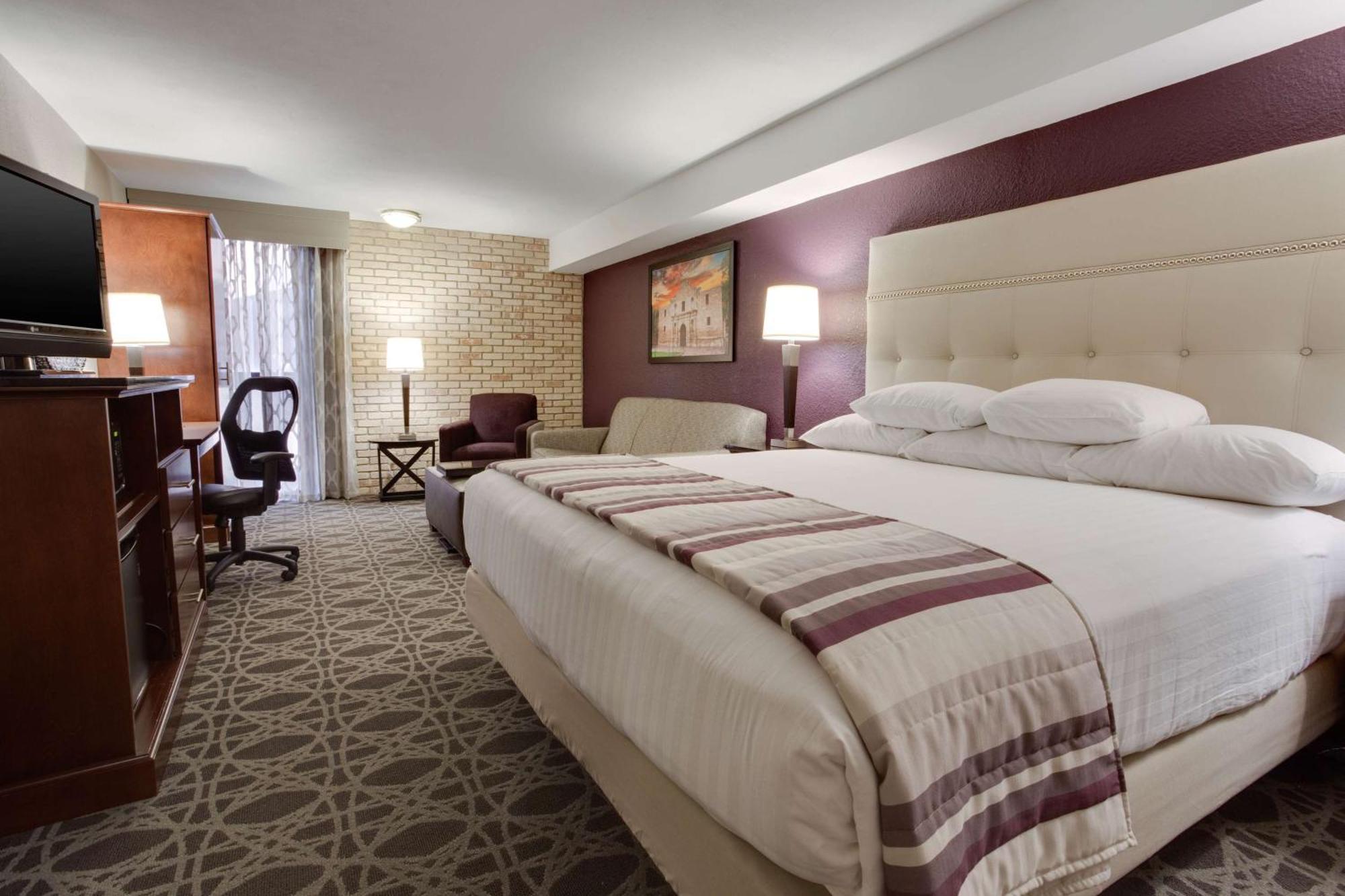 Drury Plaza Hotel San Antonio Airport المظهر الخارجي الصورة