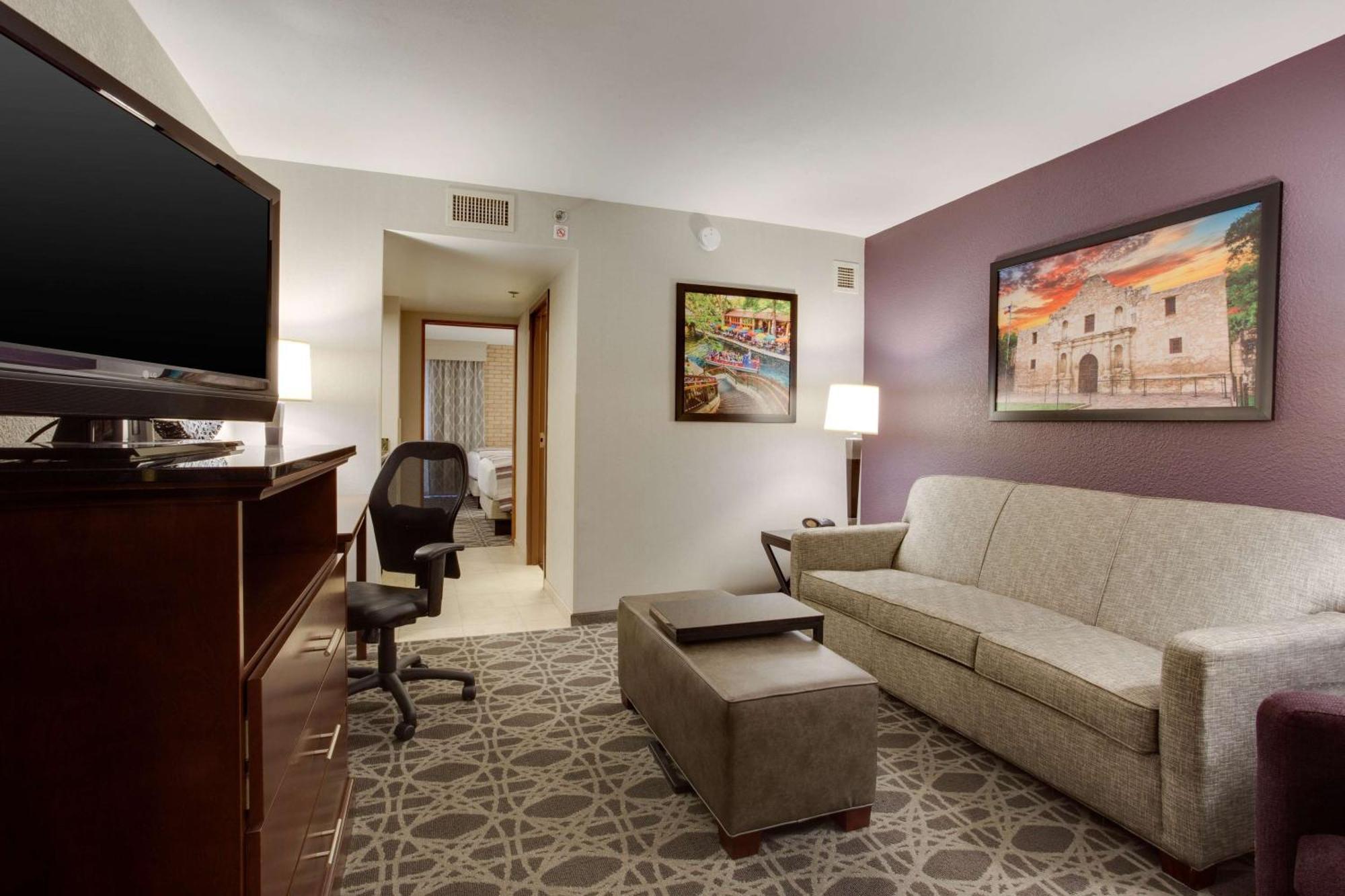 Drury Plaza Hotel San Antonio Airport المظهر الخارجي الصورة