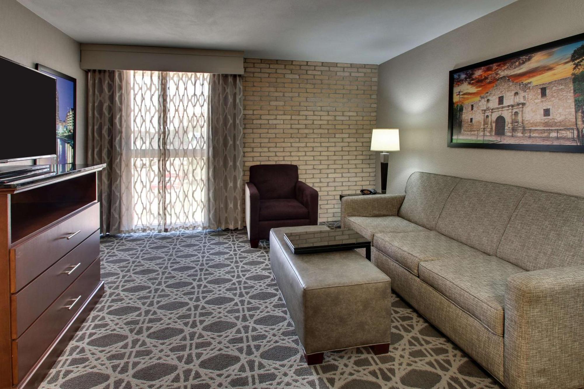 Drury Plaza Hotel San Antonio Airport المظهر الخارجي الصورة